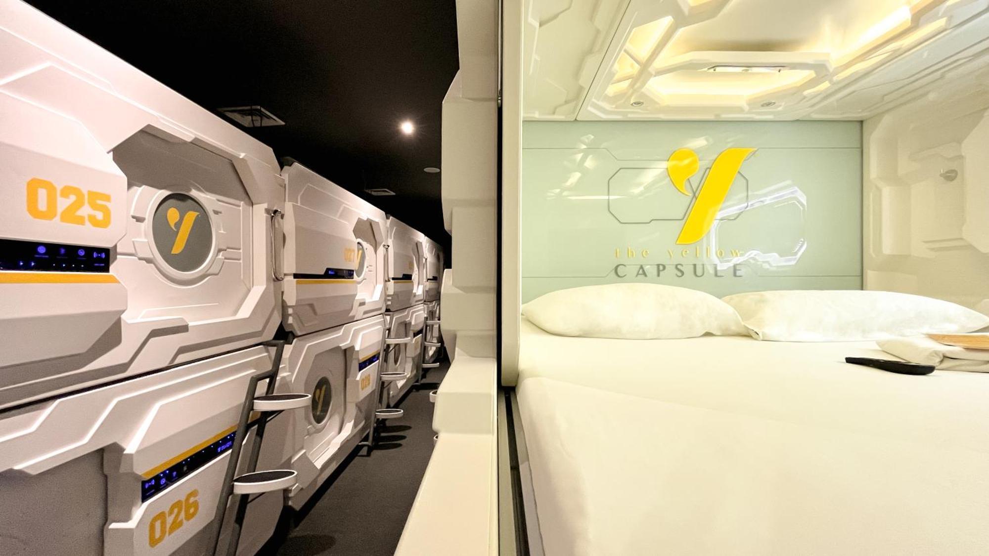 The Yellow Capsule Cancun Close To Airport Exterior foto